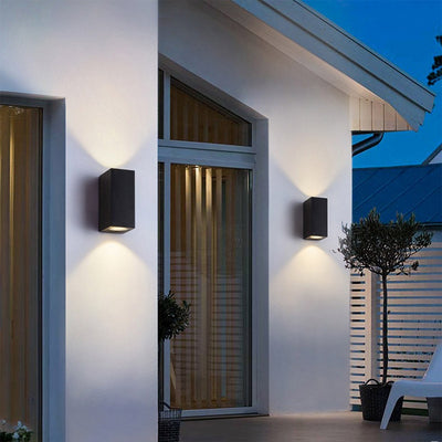 Lámpara LED Doble para Exterior - Iluminación Moderna para Patios y Jardines - Image 10