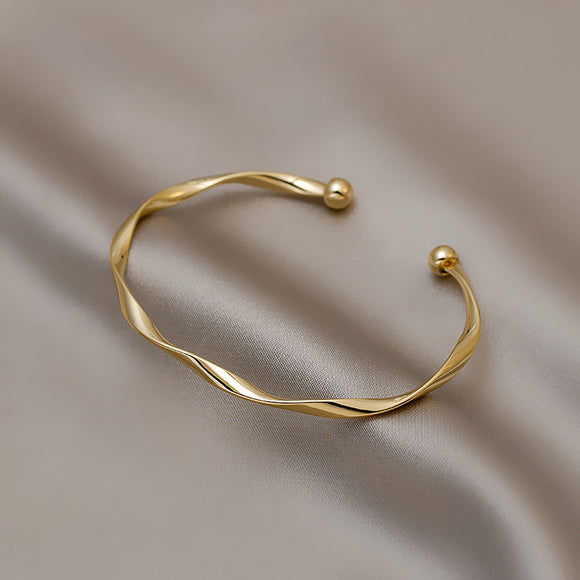 Pulsera Twisted Simple de Moda Contemporánea