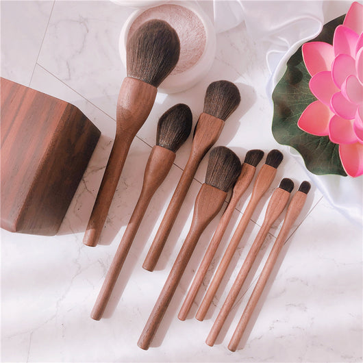 Set de Brochas de Maquillaje con Mango de Madera - Brochas para Rubor, Ojos y Base - Image 10