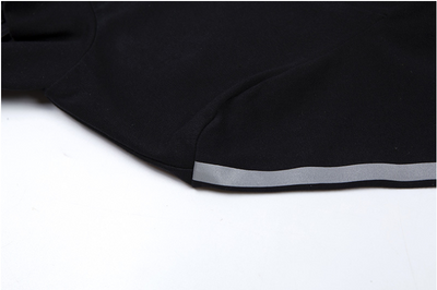 Playera Asimétrica con Hombro Descubierto - Image 17