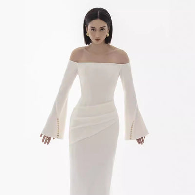 Vestido Elegante Cuello Barco con Mangas Campana y Cintura Ajustada - Image 4