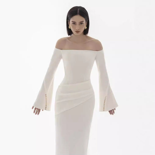 Vestido Elegante Cuello Barco con Mangas Campana y Cintura Ajustada - Image 4