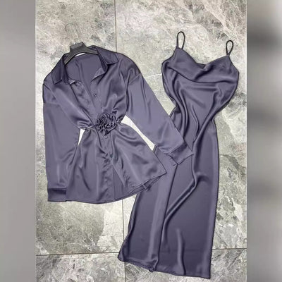 Conjunto de Falda con Tirantes de Encaje y Blusa Satinada - Image 2