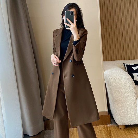 Abrigo Trench Doble Botonadura Elegante para Mujer - Image 3
