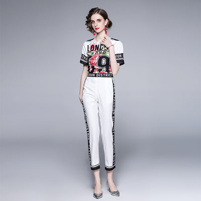 Conjunto Estampado Slim: Remera y Pantalón Capri - Image 11