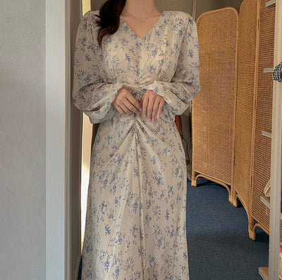 Vestido Largo de Chifón Estampado con Escote en V y Mangas Largas Fruncidas