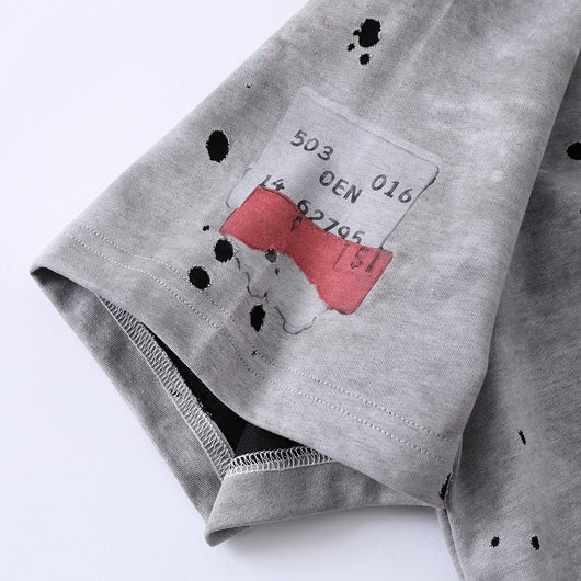 Camiseta Estilo Americano con Estampado Desgastado para Hombre - Image 4