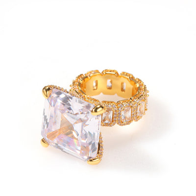 Anillo de Lujo Hip Hop Chapado en Oro con Zirconia Grande para Hombre - Image 11