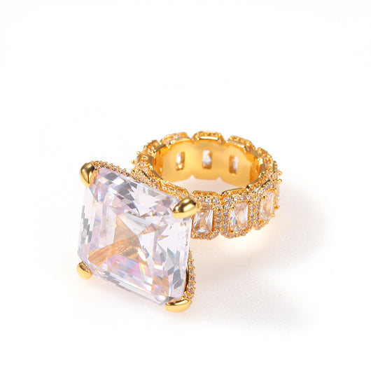 Anillo de Lujo Hip Hop Chapado en Oro con Zirconia Grande para Hombre - Image 11
