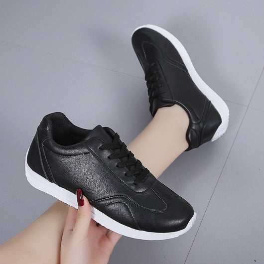Zapatillas Blancas Plataforma para Estudiantes - Versátiles y Cómodas - Image 12