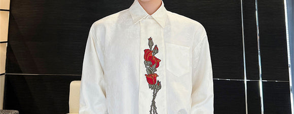Camisa Degradada con Rosa Bordada