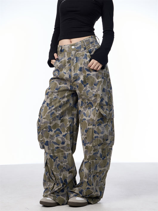 Pantalones Cargo Anchos Camuflaje para Mujer - Estilo Casual y Versátil - Image 18