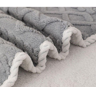 Manta Térmica Impermeable para Mascotas - Cama Cálida y Lavable - Image 9