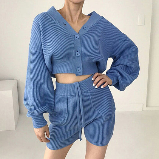 Conjunto Casual Cardigan Escote V con Short Cintura Alta
