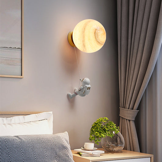 Lámpara de Pared Infantil Temática Astronauta - Luz LED para Dormitorio Infantil - Image 3