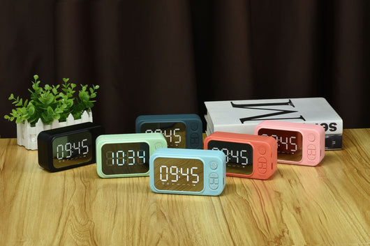 Reloj Despertador Parlante Bluetooth Portátil con Radio FM - Image 7