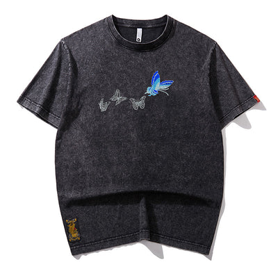 Playera Cuello Redondo Manga Corta con Bordado de Mariposa para Hombre - Image 2