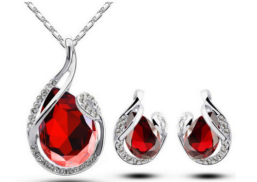 Conjunto de Collar y Aretes de Strass Brillante - Image 6