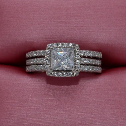 Anillo de Circonita Versátil para Mujer - Diseño Minimalista Elegante - Image 2