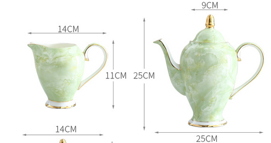 Juego de Café Minimalista en Porcelana Ósea con Filete Dorado - Image 9