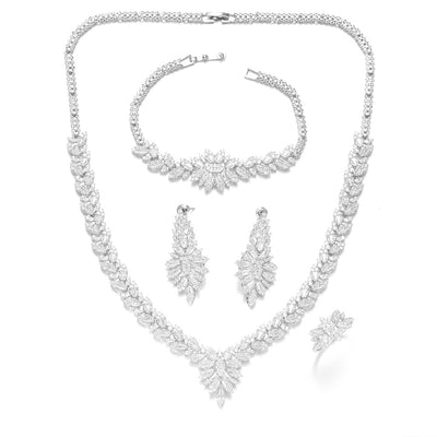 Conjunto de Aretes de Novia con Circonita y Borla Elegante - Image 9