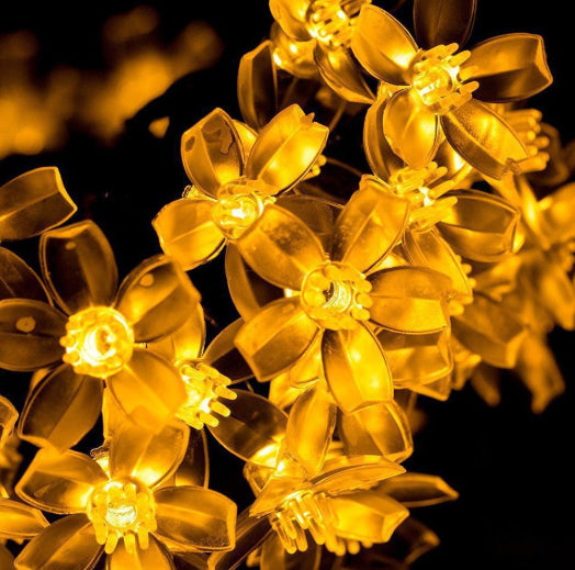 Cadena de Luces LED Solar Flor de Cerezo para Patio Navideño Impermeable - Image 6