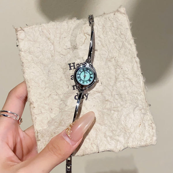 Reloj de Pulsera Minimalista para Mujer con Banda Fina