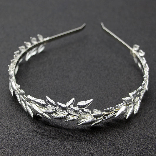 Diadema Nupcial de Hojas Doradas Corona de Aleación - Image 4