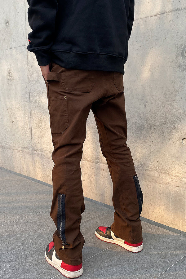 Pantalones Acampanados Desestructurados con Cierre y Detalles Gastados