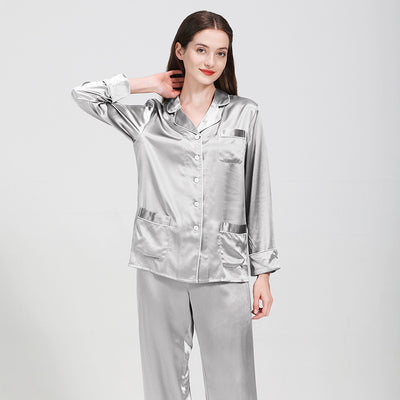 Pijama de Seda para Mujer 19 Momí - Conjunto de Dos Piezas