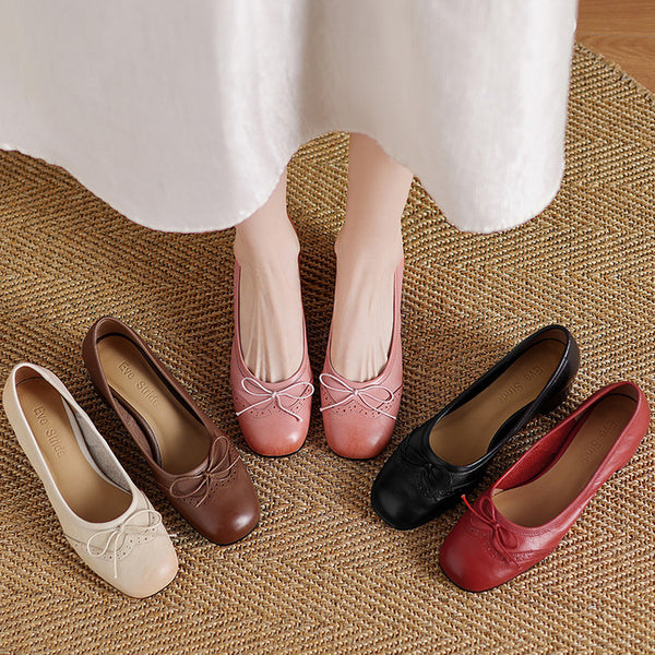 Zapatos de Cuero para Mujer con Tacón Medio y Moño Delicado