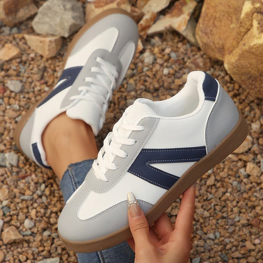 Zapatillas de Entrenamiento Planas Alemanas a Juego para Mujer