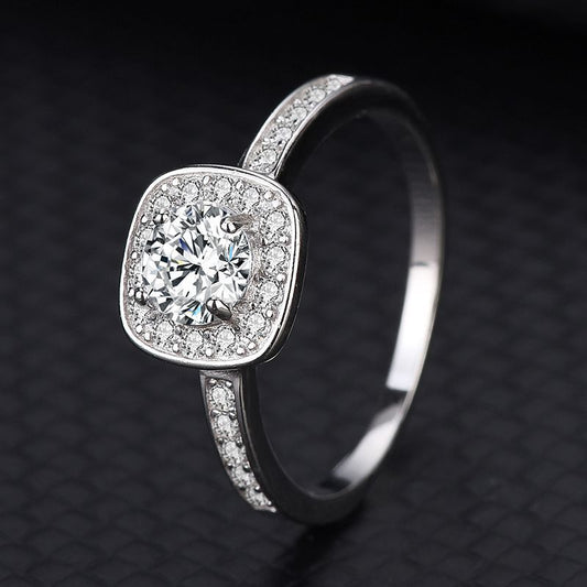 Anillo de Diamante Simulado Moissanita con Diseño Cuadrado - Image 2