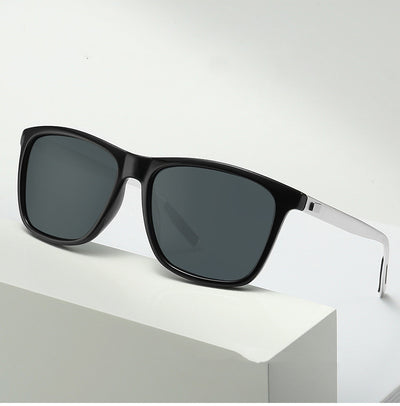 Tortoise shell square frame sunglasses with brown gradient polarized lenses on a white background. - Image 3