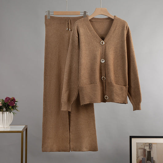 Conjunto Elegante: Cardigan Escote V y Pantalón Ancho - Image 9