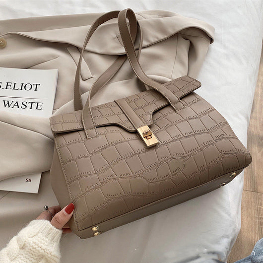 Bolsa de Hombro Portátil para Mujer con Textura Moderna
