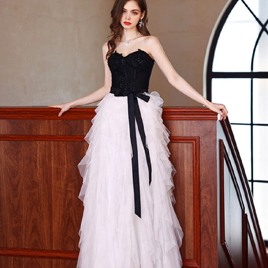 Vestido de Noche Elegante para Presentadora - Image 2