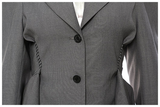 Blazer Elegante Cintura Ajustada con Dobladillo Floral Backless - Image 10
