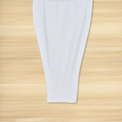 White three-point bikini with gold chain straps on a mannequin, featuring a triangle top and thong bottom. - Image 17
