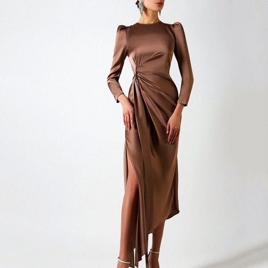 Vestido Slim Elegante con Detalle Asimétrico en Cadera