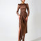 Vestido Slim Elegante con Detalle Asimétrico en Cadera