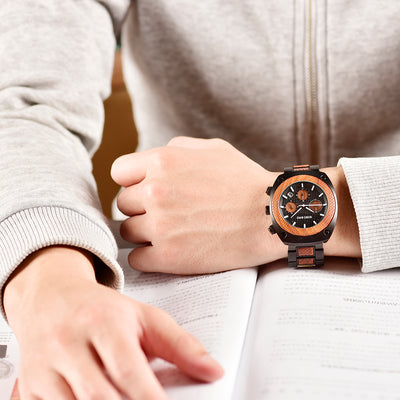 Reloj de Madera Multifunción con Tres Esferas de Cuarzo