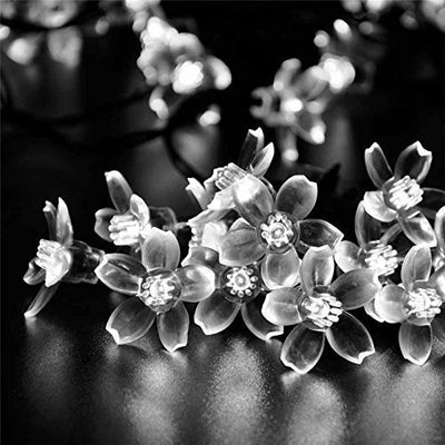 Cadena de Luces LED Solar Flor de Cerezo para Patio Navideño Impermeable - Image 4