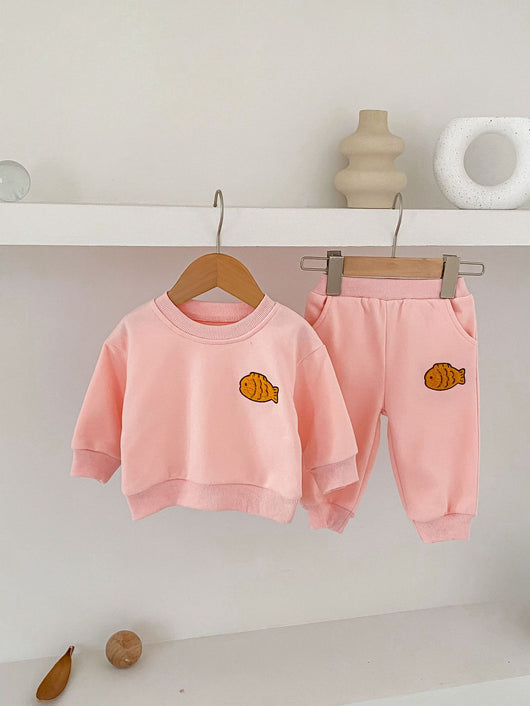 Conjunto de Pantalón y Suéter con Pez Bordado - Image 7