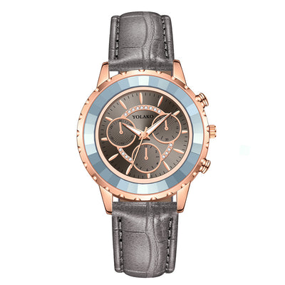Reloj de Cuarzo Unisex con Diseño de Tres Ojos - Versátil y Moderno