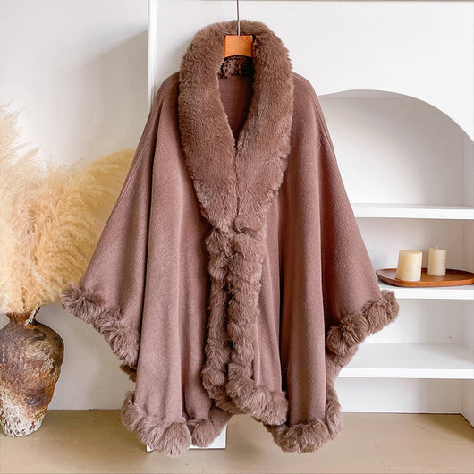 Capa Poncho Oversize con Cuello de Pelaje Irregular - Image 26