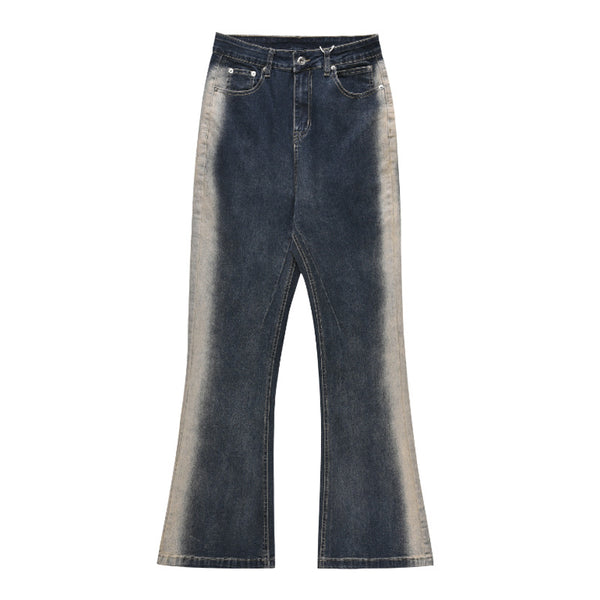 Jeans Acampanados con Degradado de Lavado Lateral