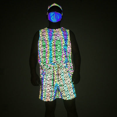 Conjunto Deportivo Reflectante: Tank Top y Shorts para Entrenar - Image 10