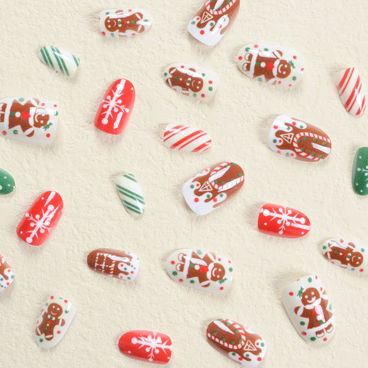 Uñas Postizas Decoradas - Casa de Chocolate y Hombre de Jengibre - Image 3