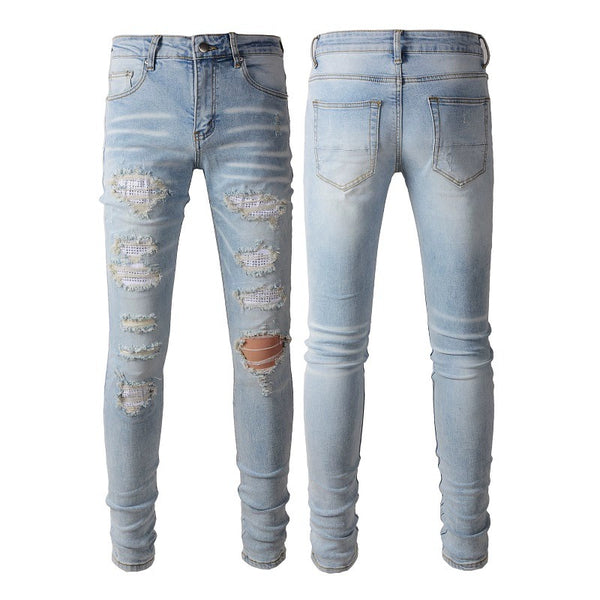 Jeans Ajustados para Hombre con Parches Diamante Claro y Detalles Perforados